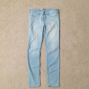 Hollister light wash jeggings